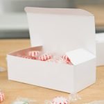Chocolate Box - 1/2 lb. White 1-Piece Auto-Popup