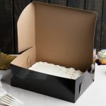 Cake Box - 14" x 10" x 5" Black 1/4 Sheet Cake / Bakery Box