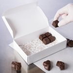 Chocolate Box - 7" x 4" x 1 1/2" White 1 1/2 lb. 1-Piece